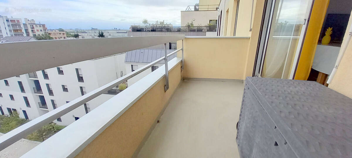 Appartement à BONDY