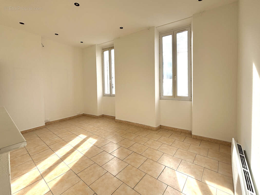 Appartement à MARSEILLE-10E