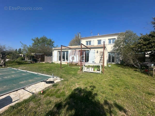 Maison à SAINT-VINCENT-DE-BARBEYRARGUES
