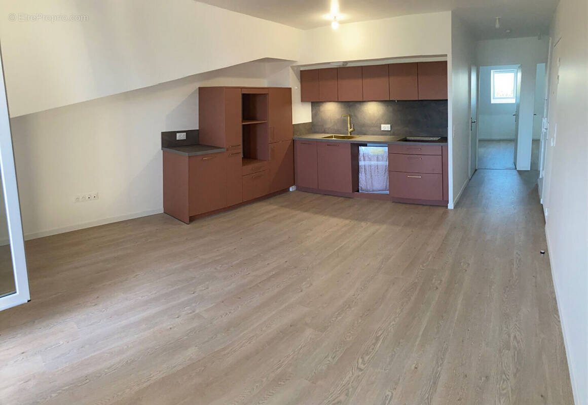 Appartement à PONT-L&#039;EVEQUE