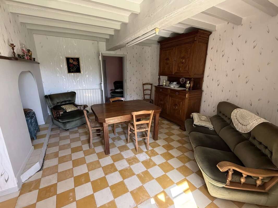 Maison à AVERON-BERGELLE