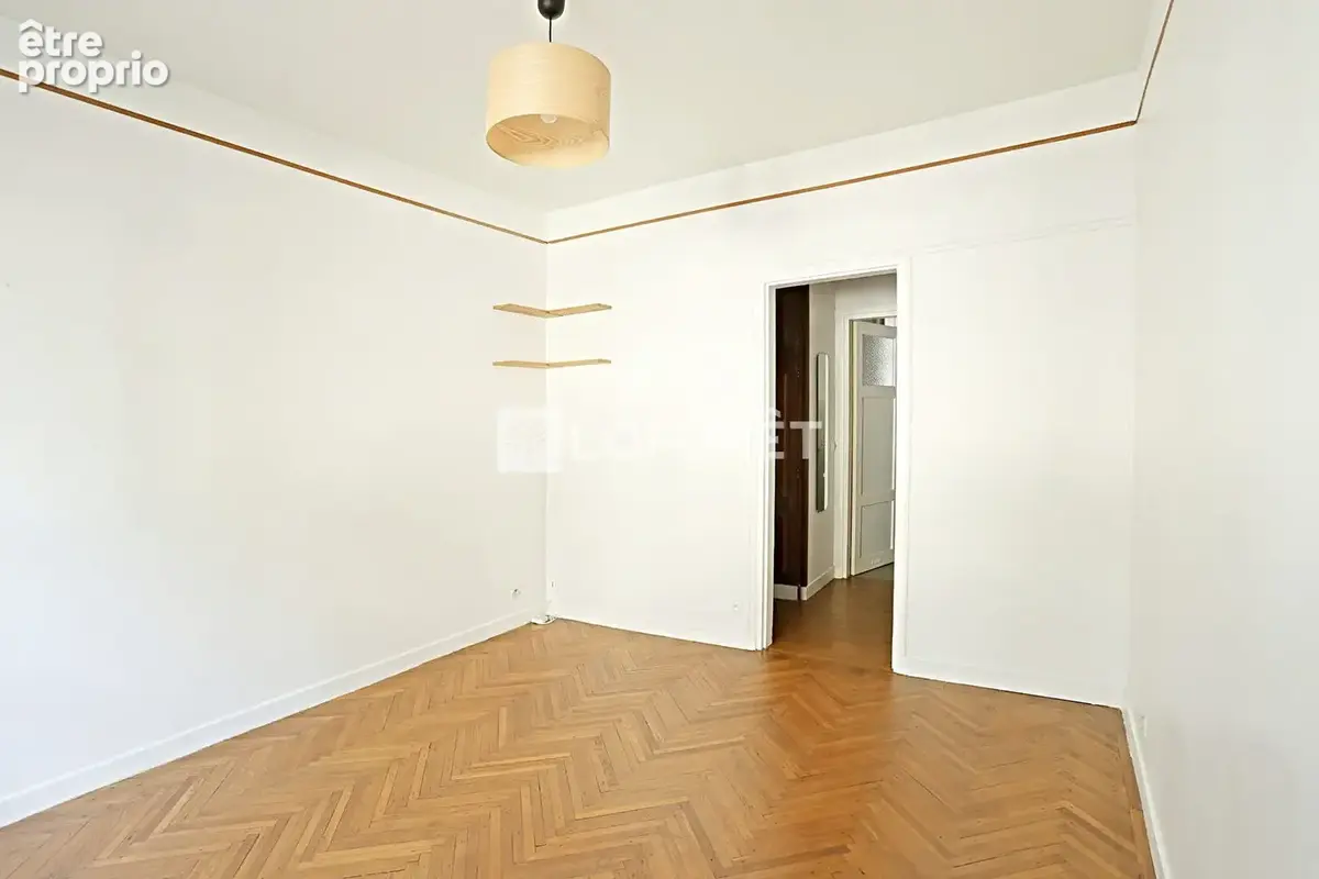 Studio de 25,4 m² : ALÉSIA / René Coty, calme et traversant - photo 5