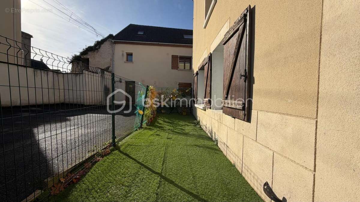 Maison à NANTEUIL-LES-MEAUX