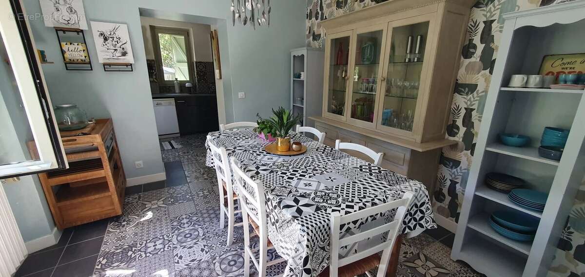 Maison à SAINT-ANTONIN-NOBLE-VAL