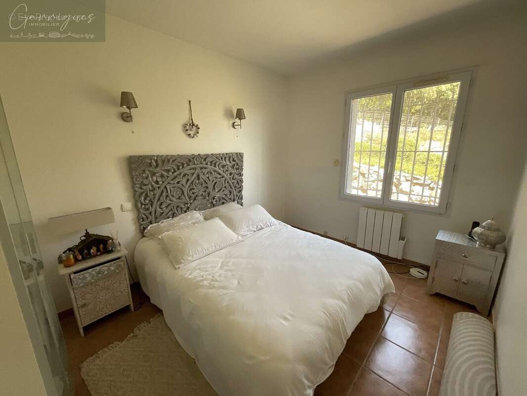 Nîmes, villa 4 pièces. - photo 8