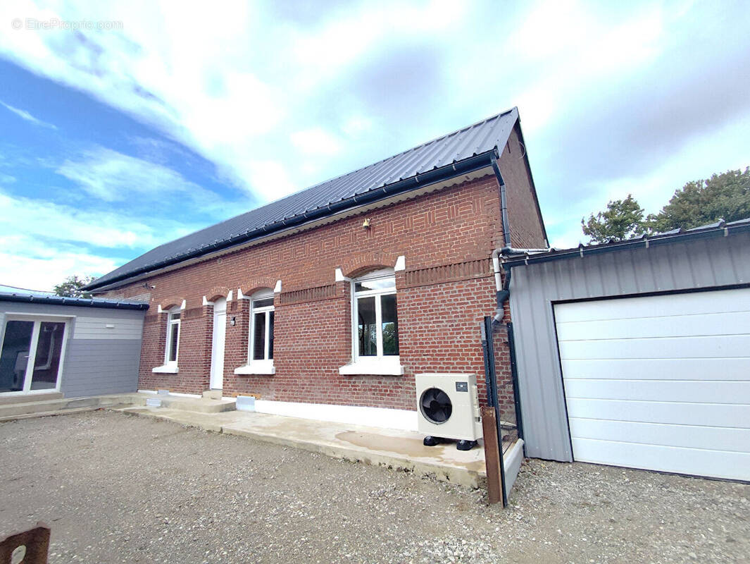 Maison à MAILLY-MAILLET