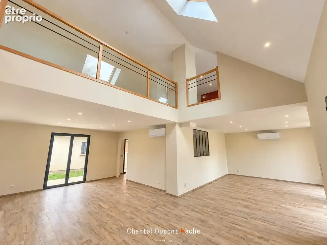 LUISANT - Maison neuve de 272 m2 avec 5 chambres et garage double ! - photo 11