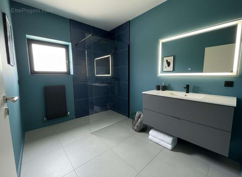 Maison à SAINT-GENGOUX-LE-NATIONAL