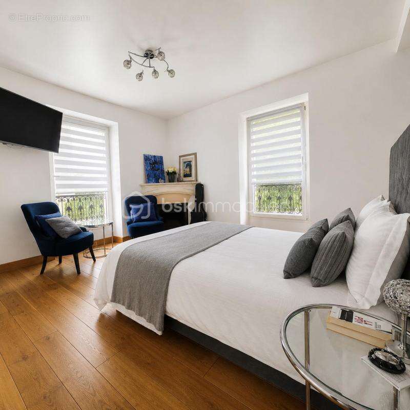 Nice gairaut – duplex de caractère avec esprit maison et 400 m² de terrain privatif - photo 6