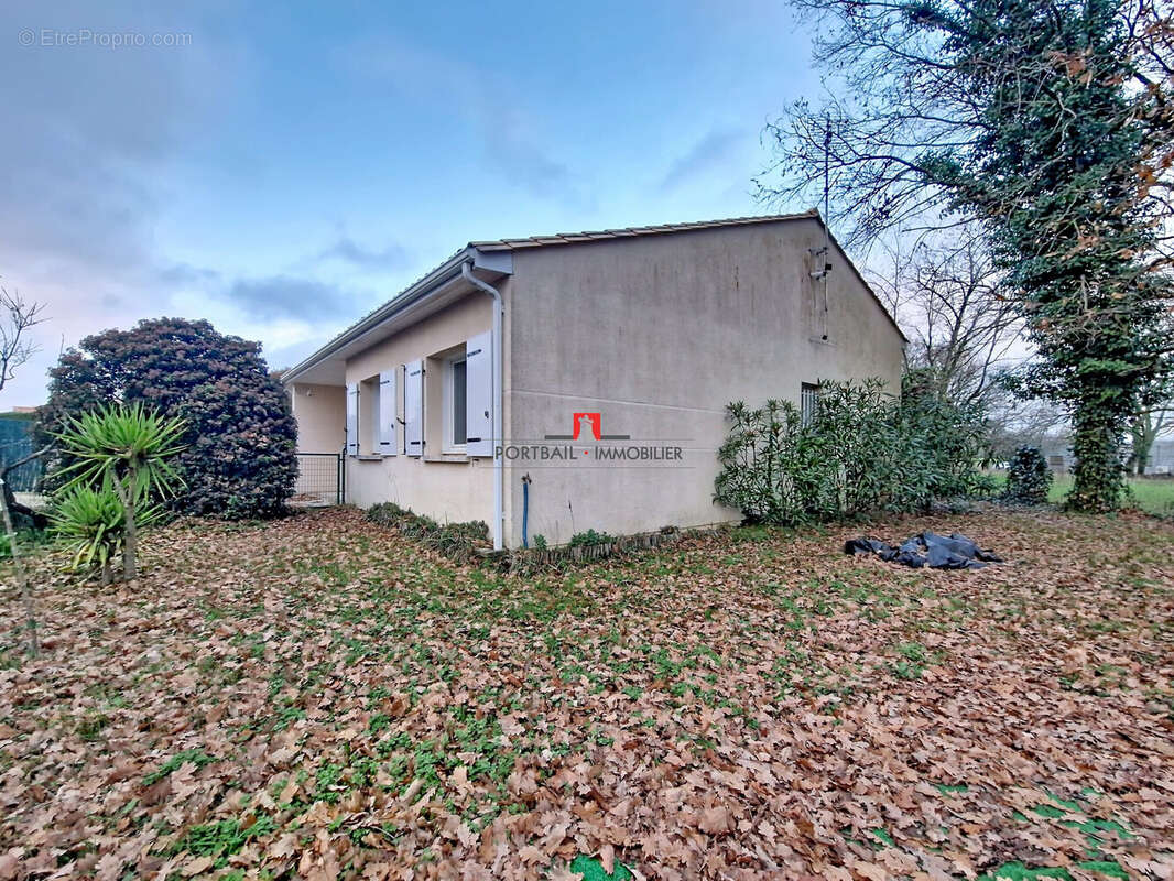 Maison à SAINT-ANDRE-DE-CUBZAC