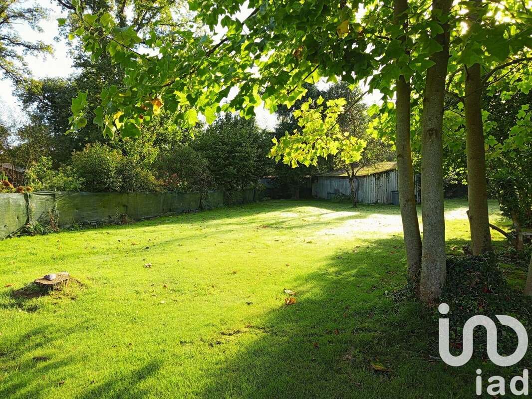 Photo 2 - Terrain à SAINT-GONDRAN