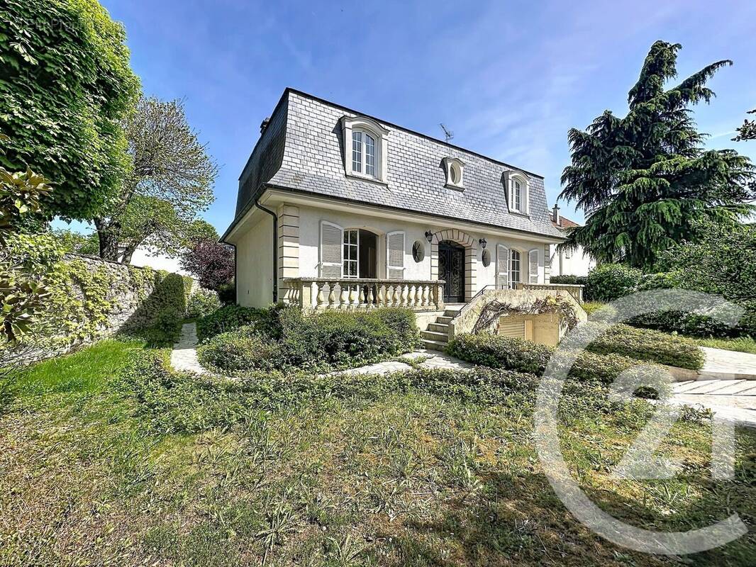 Photo 1 - Maison à THIAIS