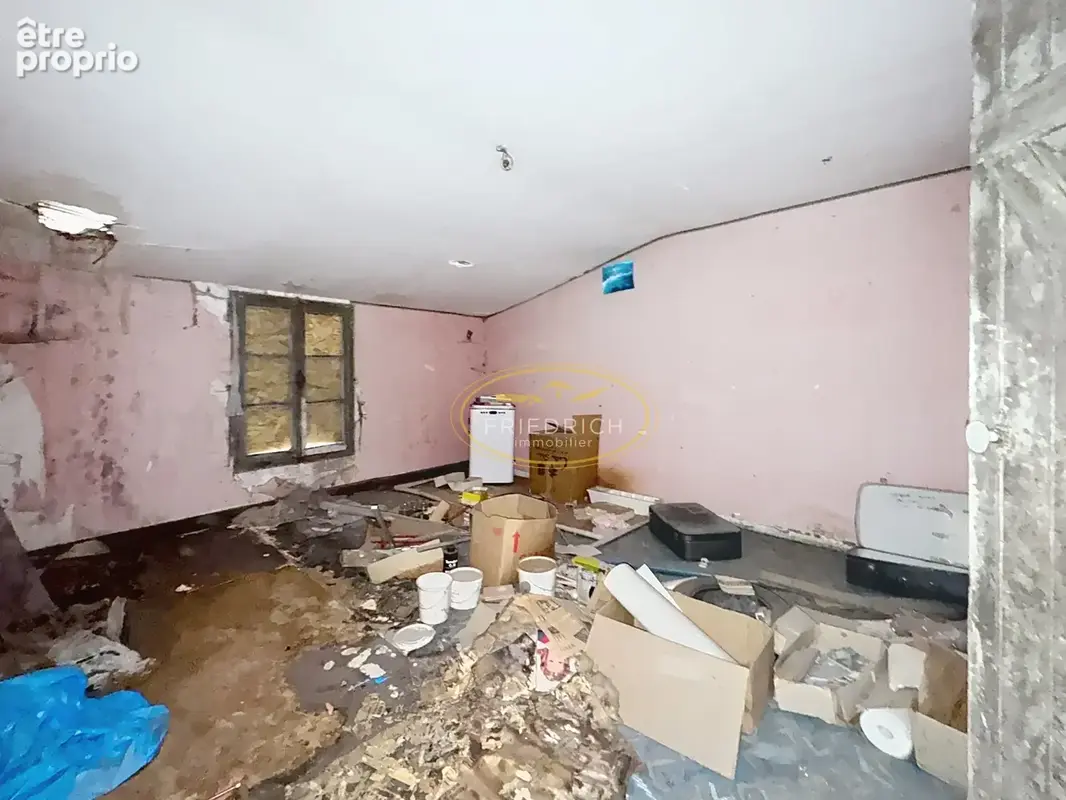 Maison a renover - photo 4