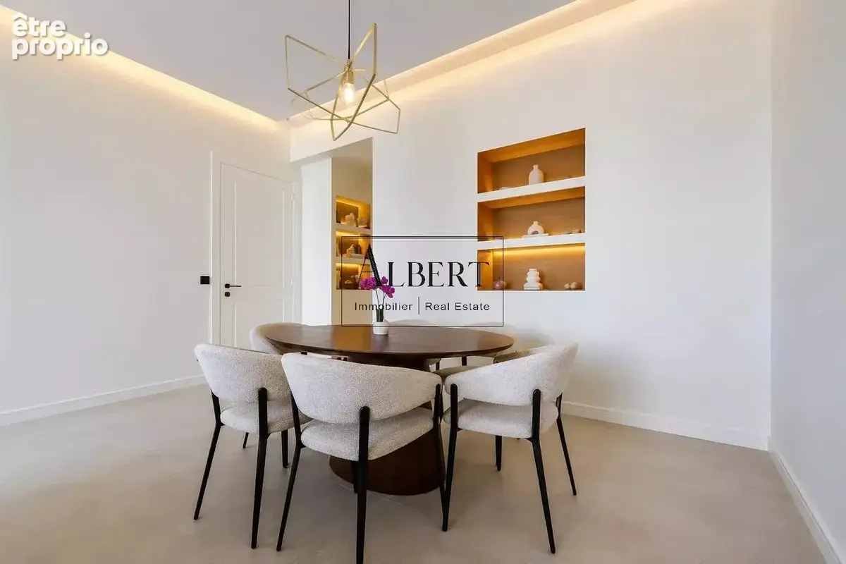 Cannes Centre – Appartement 3 Pièces d’Exception Entièrement Rénové - photo 3