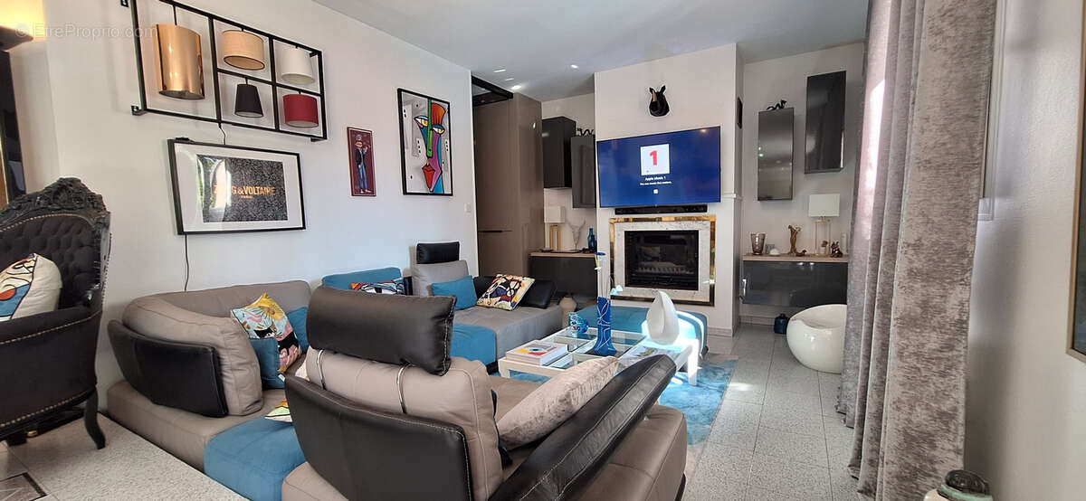 Maison 163m2 environ, 6 chambres,terrain de 1027 m2 arbore, avec sa piscine sans vis a vis. coup de coeur - photo 17