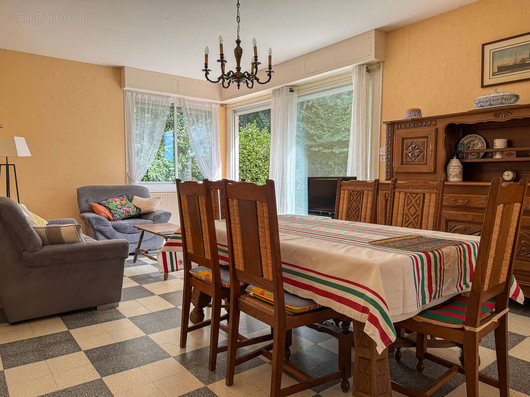 Maison à SAINT-PALAIS-SUR-MER