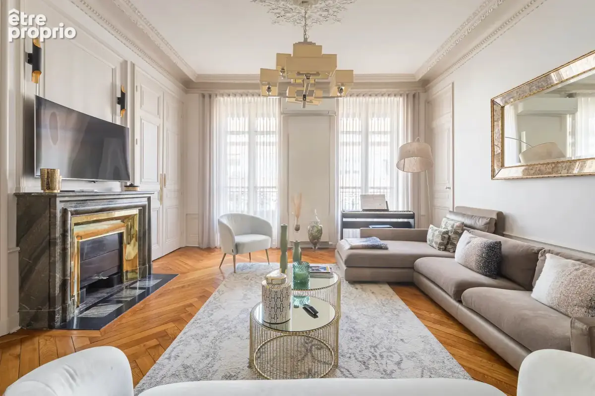 Appartement à LYON-6E