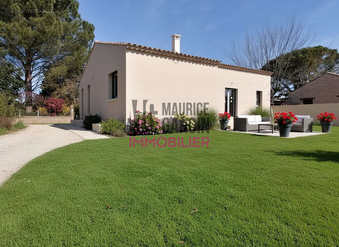 Maison à L'ISLE-SUR-LA-SORGUE
