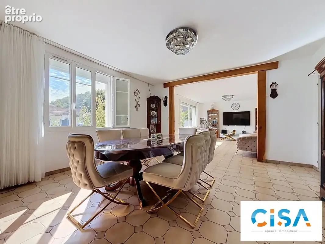 Maison 9 pièces 225 m² à vendre à Verneuil-En-Halatte (60550) - photo 5