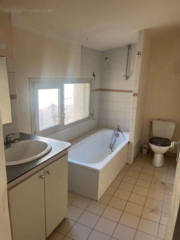 Appartement à BUIS-LES-BARONNIES
