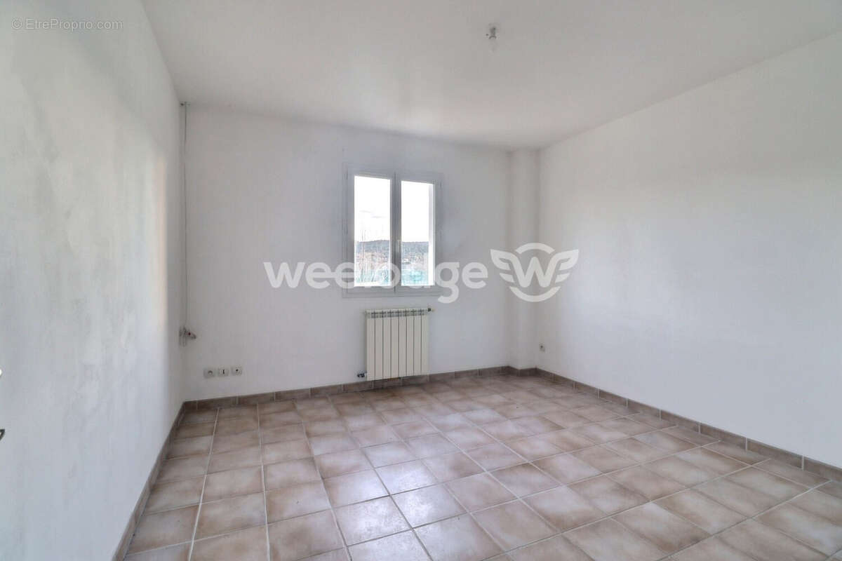 Maison à PEYROLLES-EN-PROVENCE