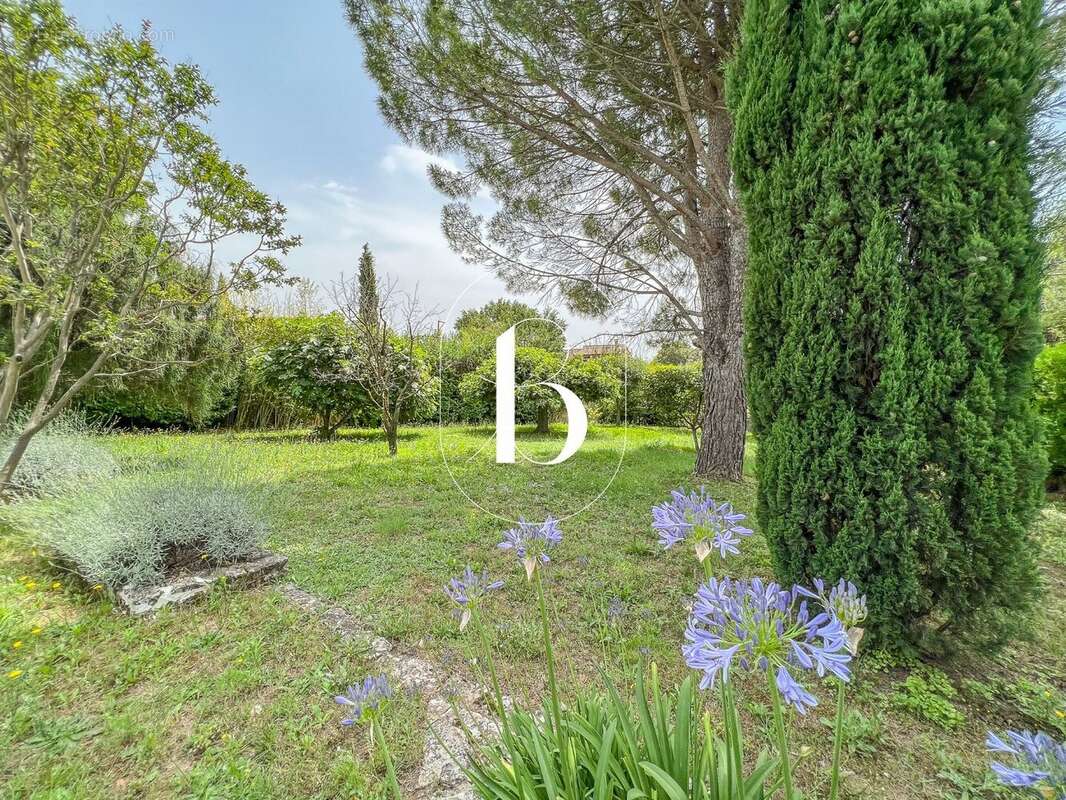 Maison à GOUDARGUES