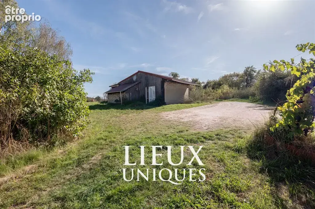 Lieux uniques ® x propriétés privées ® propose belle longère 202 m² sur un terrain de 9051 m² - boursay - photo 27