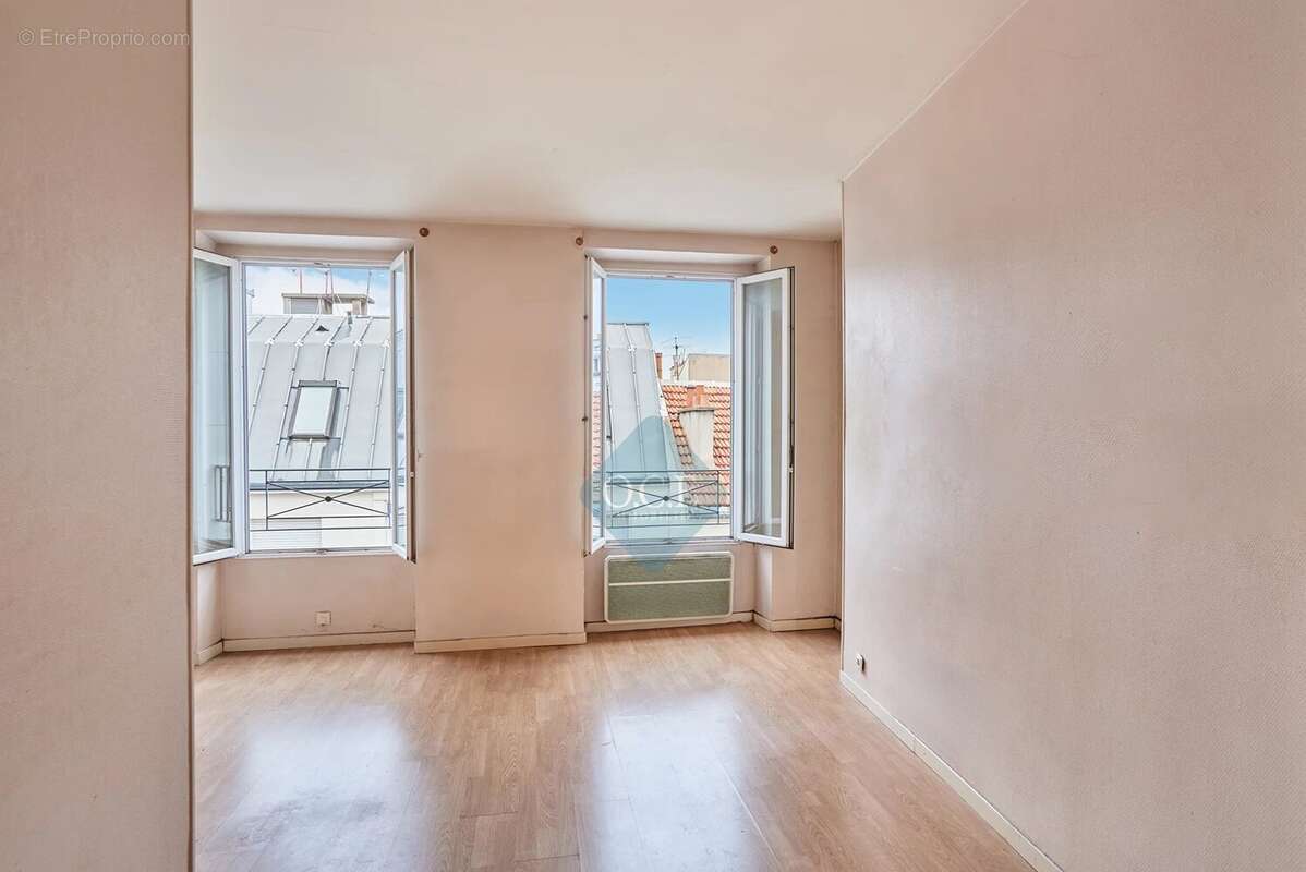 Appartement à PARIS-12E