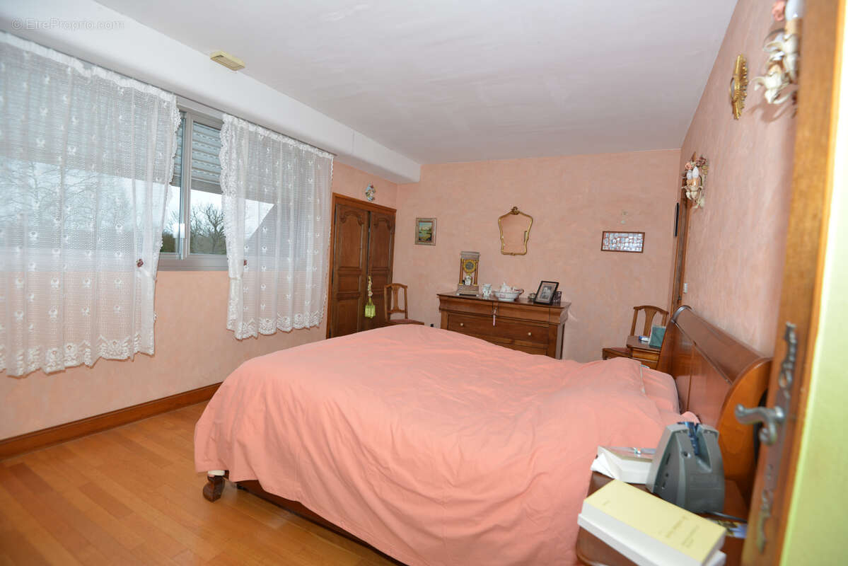 Maison à LA FRENAYE