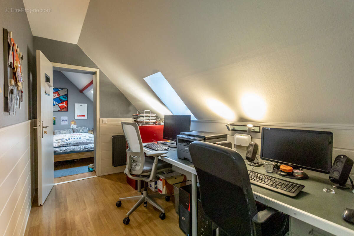 Maison à SAINT-DOULCHARD