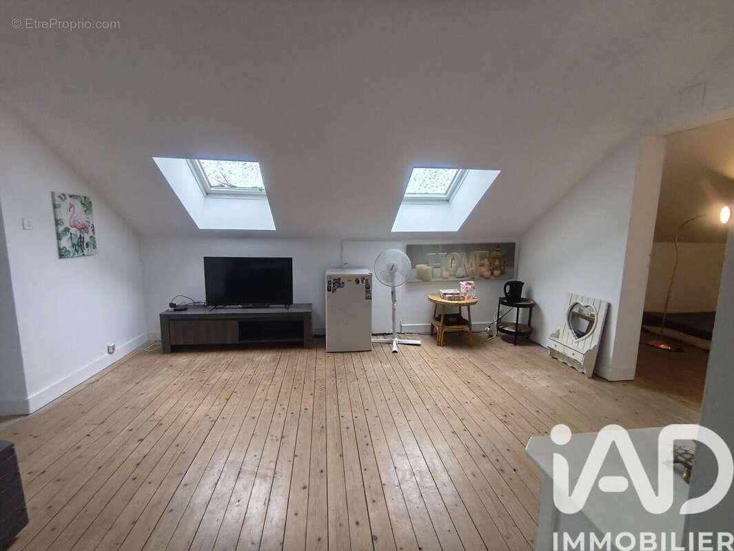 Photo 9 - Maison à RUELLE-SUR-TOUVRE