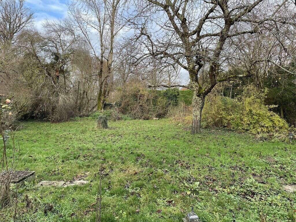 Maison à SAINT-FIRMIN-DES-BOIS