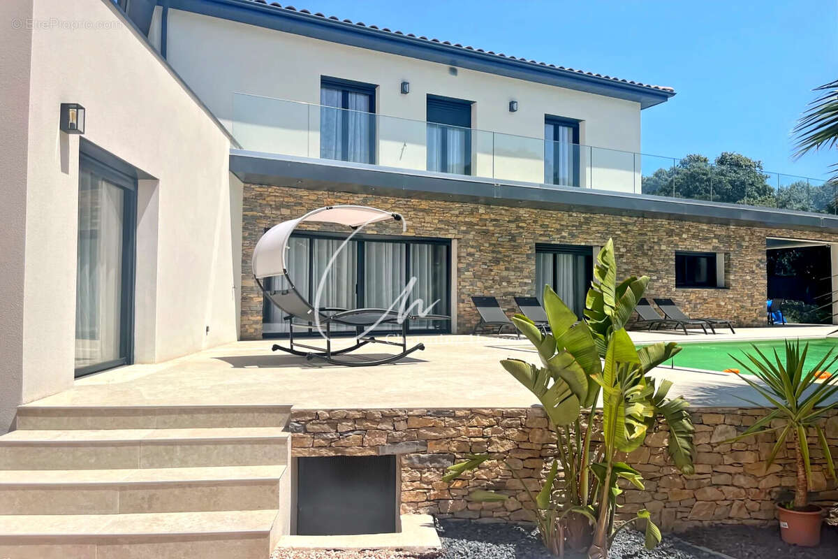 Maison à NIMES