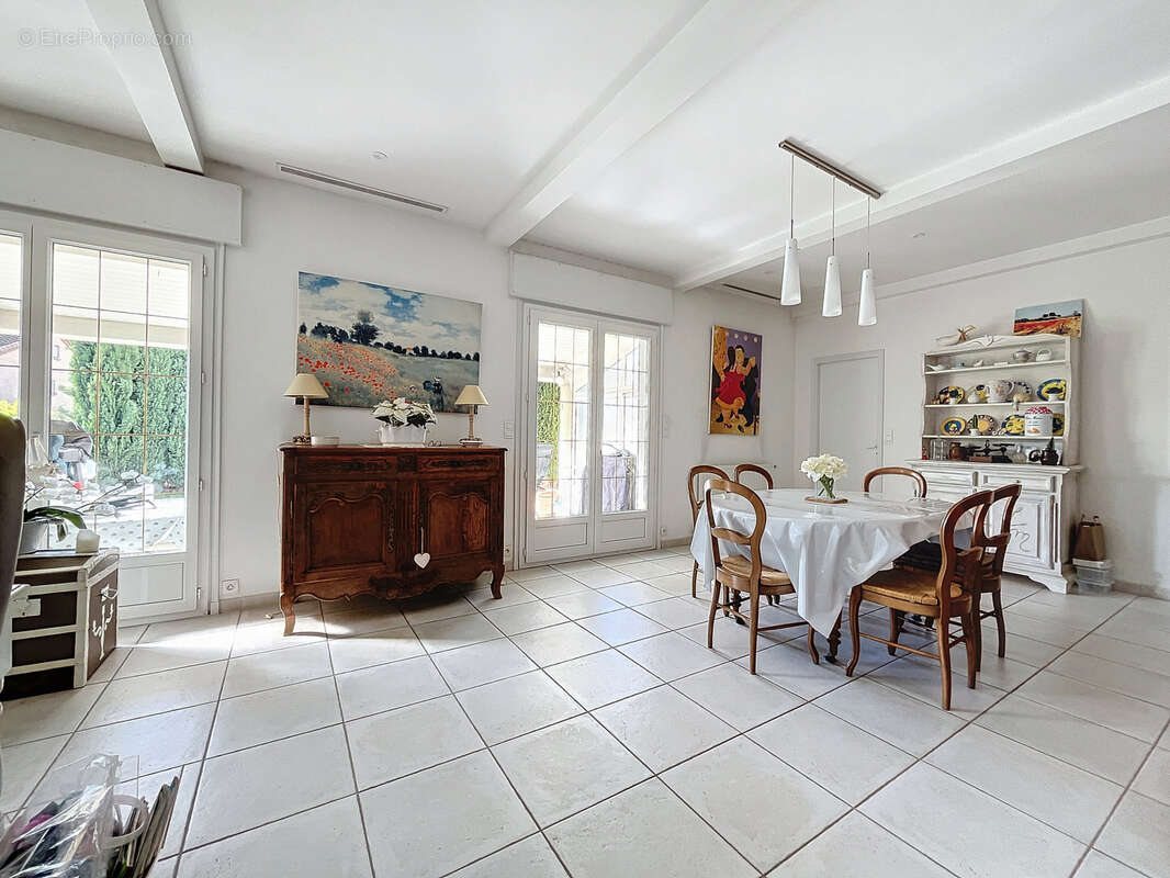 Maison à TOURNON-SUR-RHONE