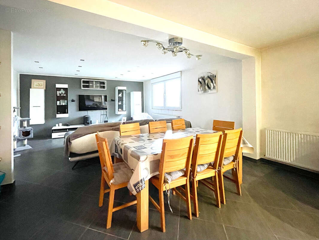 Appartement à VILLERUPT