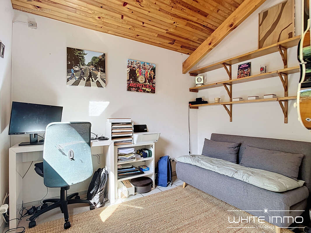 Maison à FRANCHEVILLE