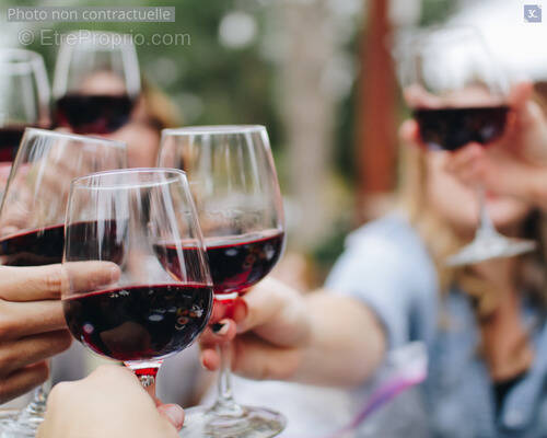 Commerce à ANDERNOS-LES-BAINS