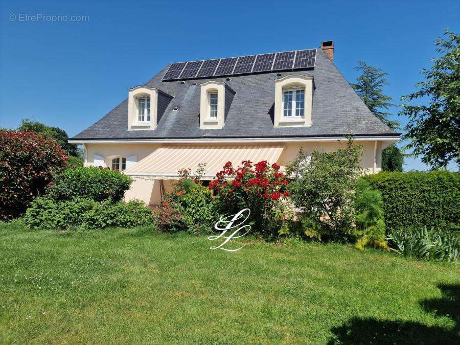 Maison à YVRE-L'EVEQUE