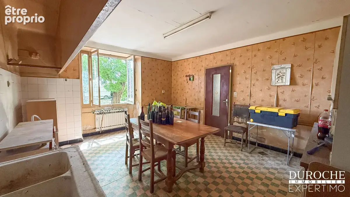 Mas provençal à rénover à Courthézon   524 m2 de surface totale, dépendances & potentiel - photo 5