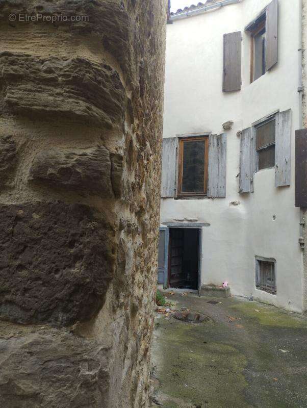 Maison à CAMPAGNE-SUR-AUDE