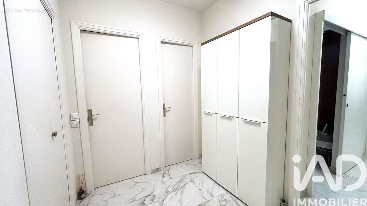 Photo 8 - Appartement à MENTON