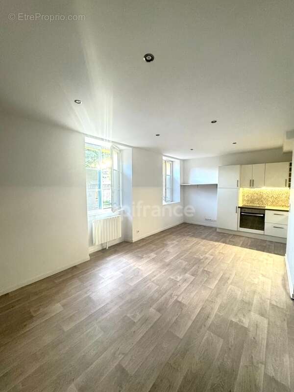 Appartement à ROSNY-SUR-SEINE