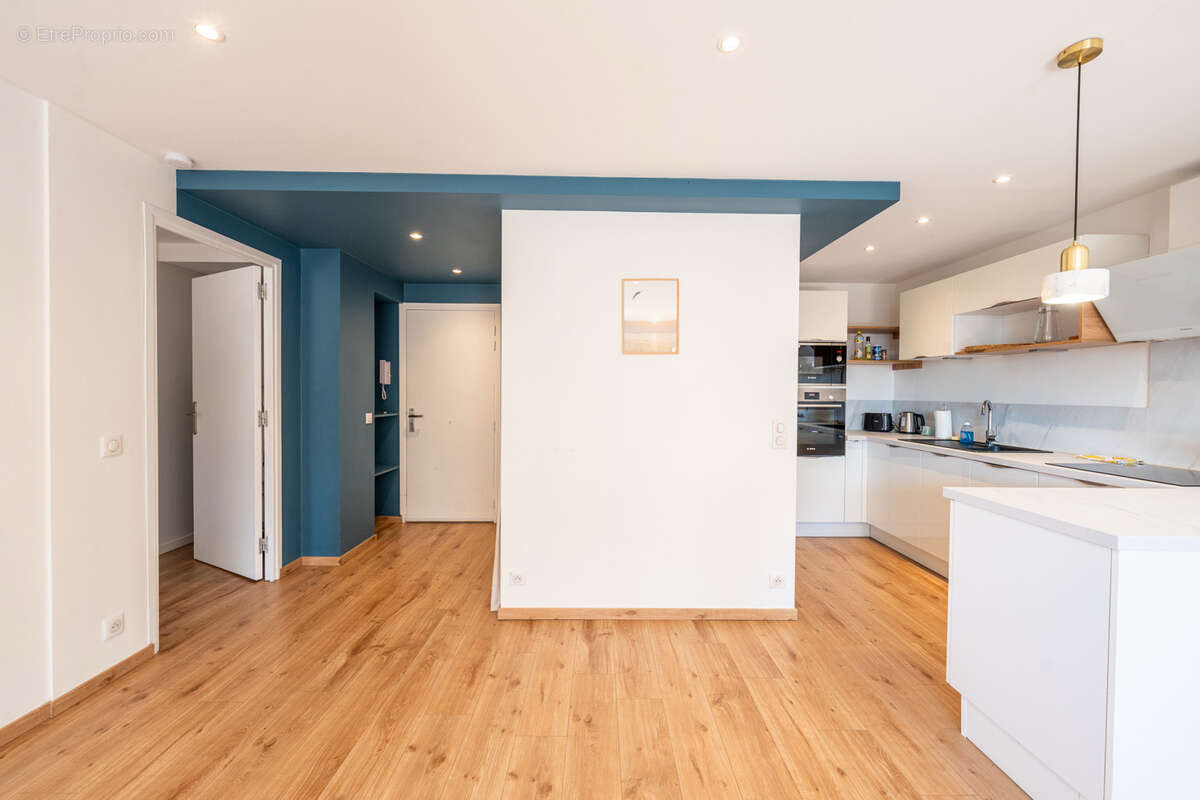 Appartement coup de coeur ! dernier etage - petite residence - 10min a pied du centre - photo 7