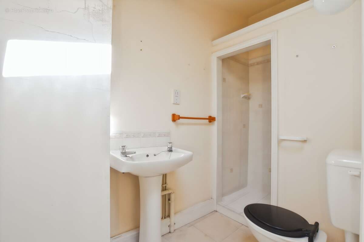 Maison de caractère 186 m² – 5 chambres dont 4 suites parentales – Terrasse – Causses-et-Veyran - photo 20