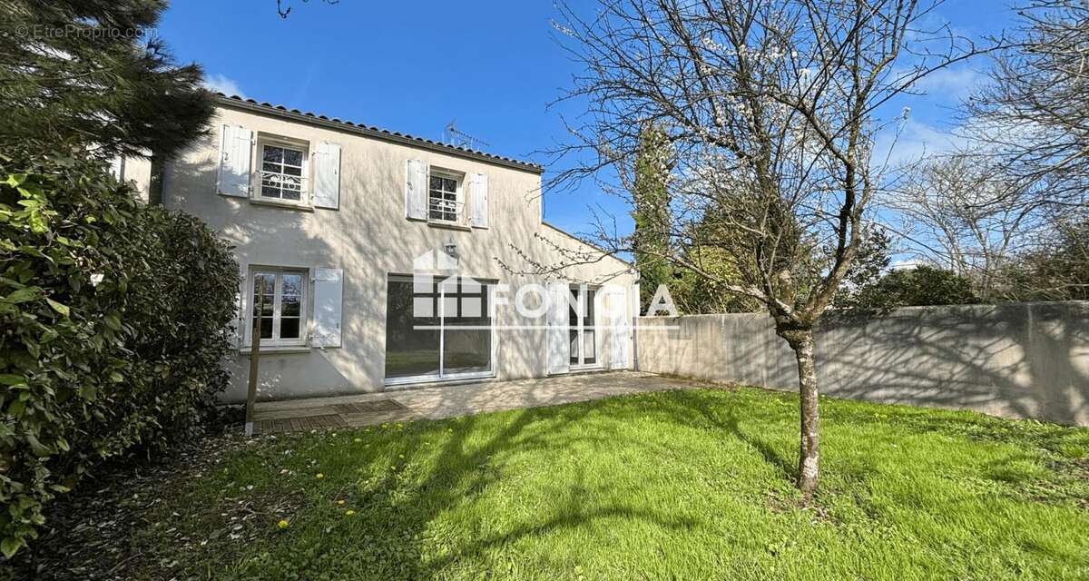 Maison à SAINT-XANDRE