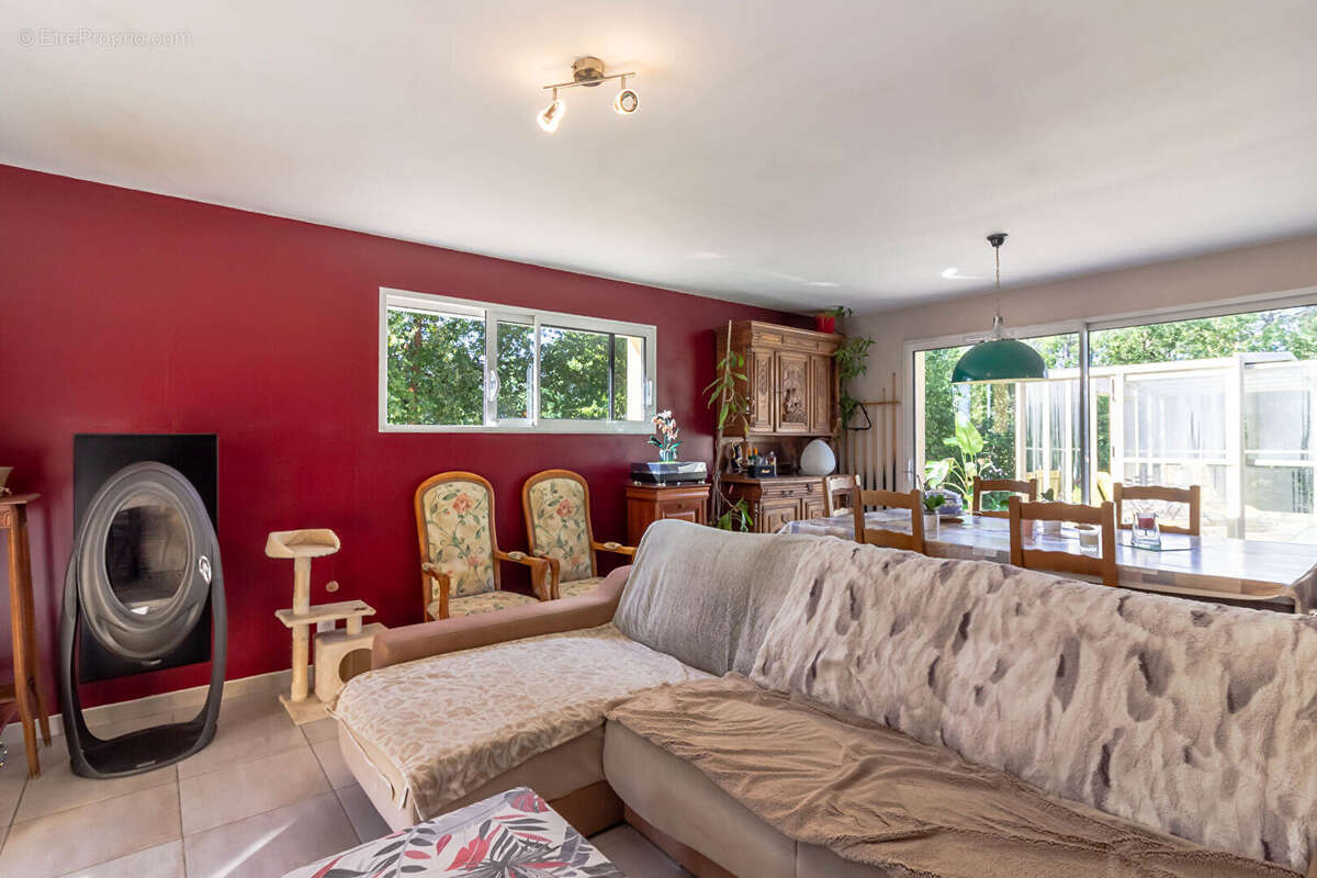 Maison à SAINT-ANDRE-D&#039;ALLAS