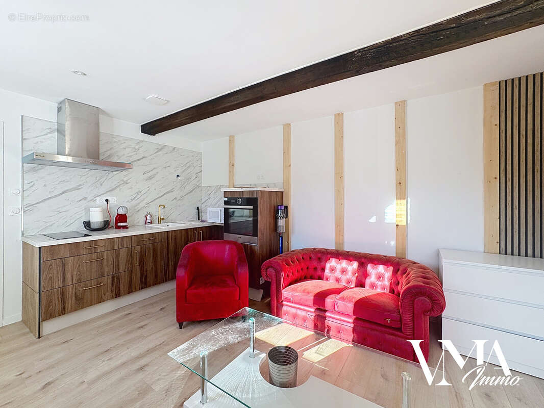 Appartement à BESSENAY