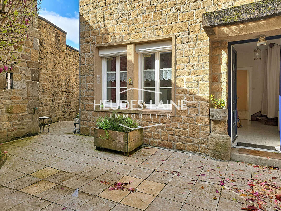 Maison à AVRANCHES