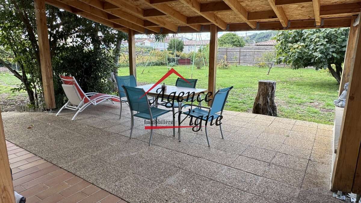 Maison à SAINT-AMBROIX