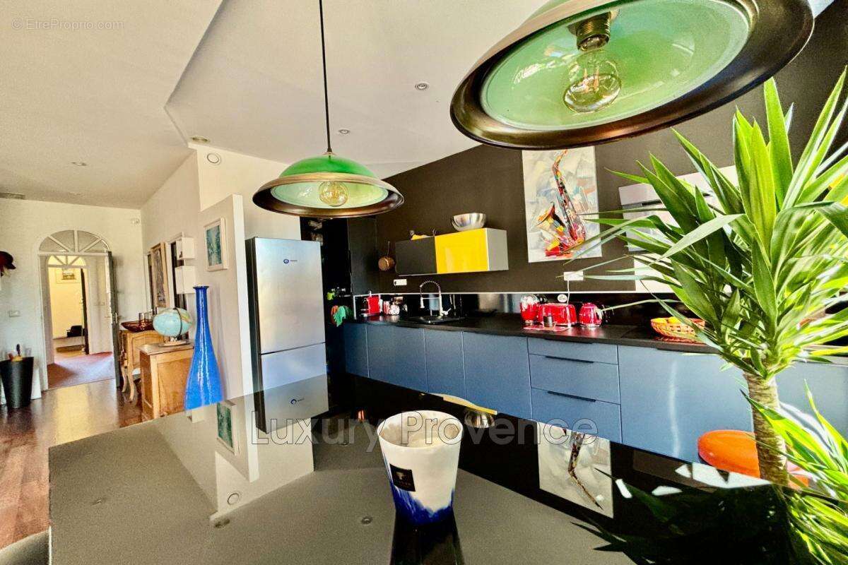 Appartement à AIX-EN-PROVENCE